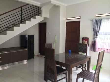 dijual rumah gegerkalong
