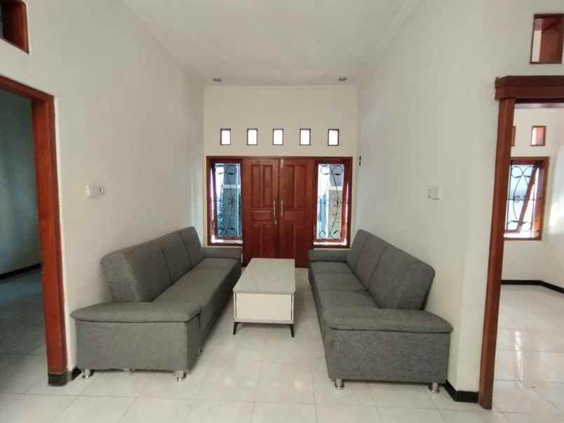 dijual rumah gentan baki sukoharjo