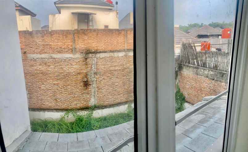 dijual rumah grand depok city new