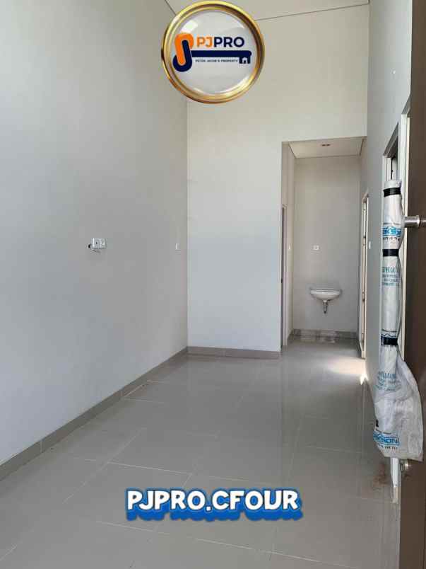 dijual rumah grand duta city cluster