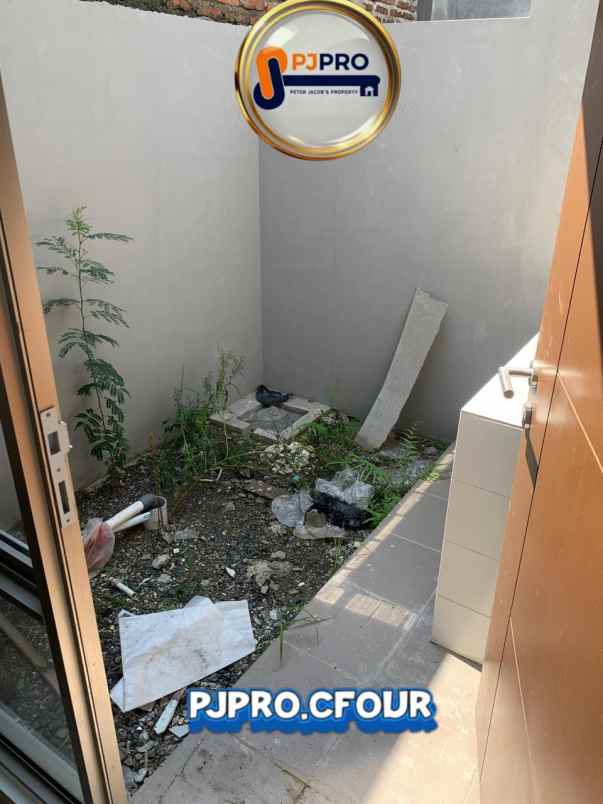 dijual rumah grand duta city cluster