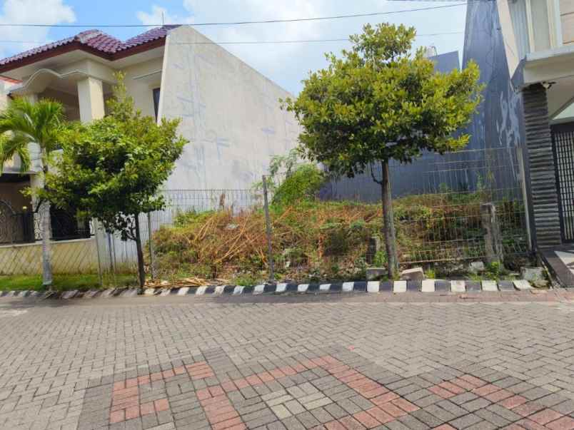 dijual rumah grand eastern