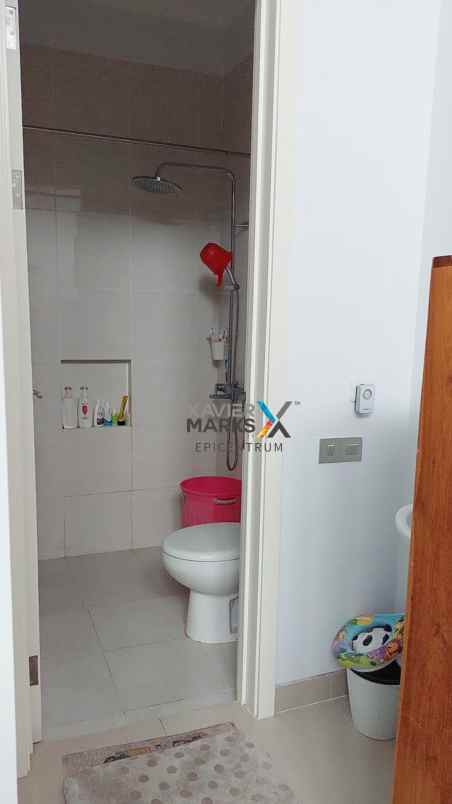 dijual rumah grand harvest wiyung bagus terawat