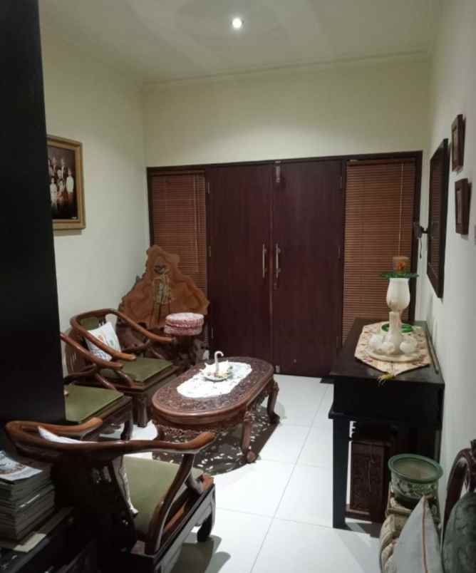 dijual rumah griya shanta mojolangu