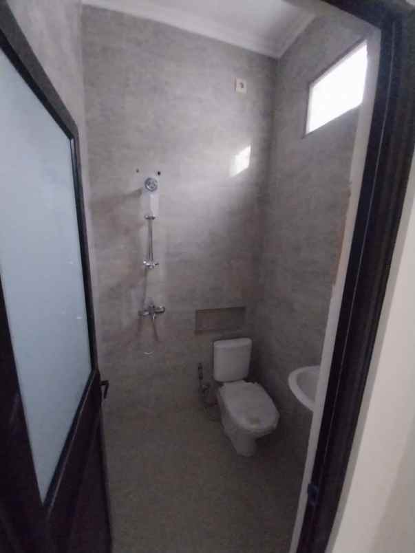 dijual rumah gunungsari