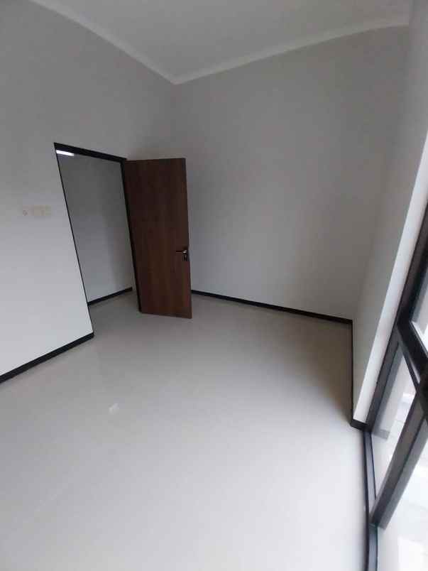 dijual rumah gunungsari