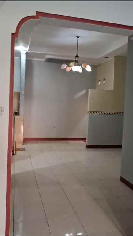 dijual rumah harapan indah cluster