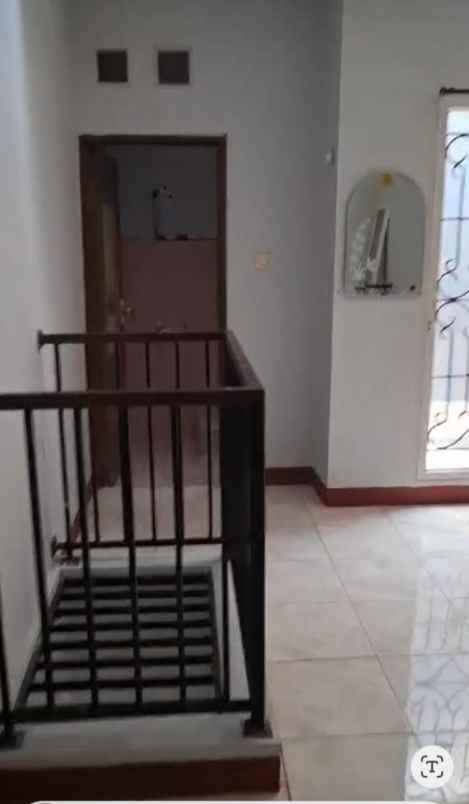 dijual rumah harapan indah cluster