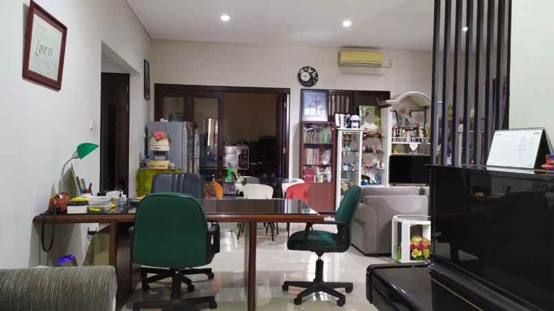 dijual rumah harapan indah cluster