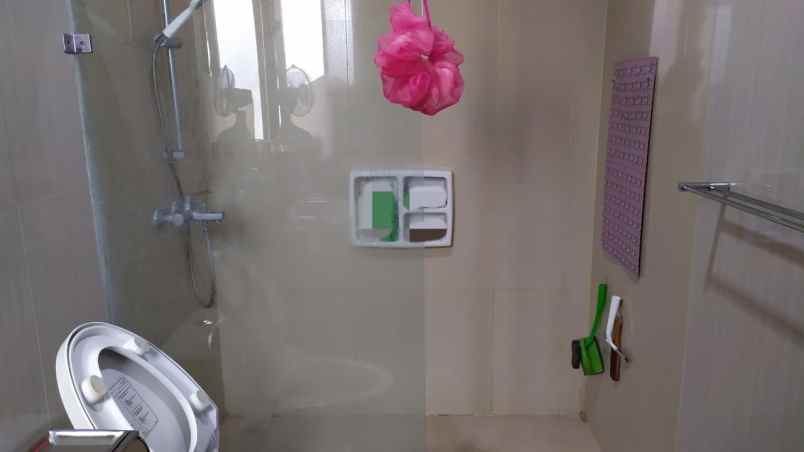 dijual rumah harapan indah cluster