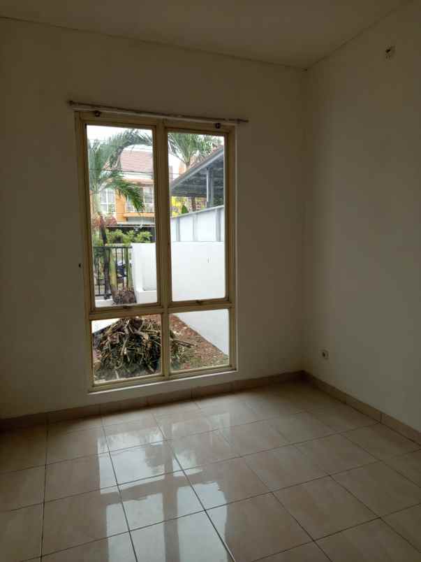 dijual rumah harapan indah cluster ifolia