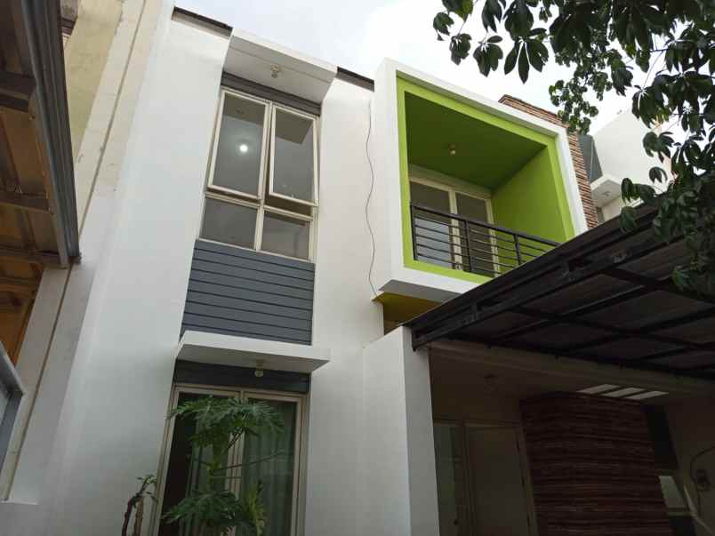 dijual rumah harapan indah cluster ifolia