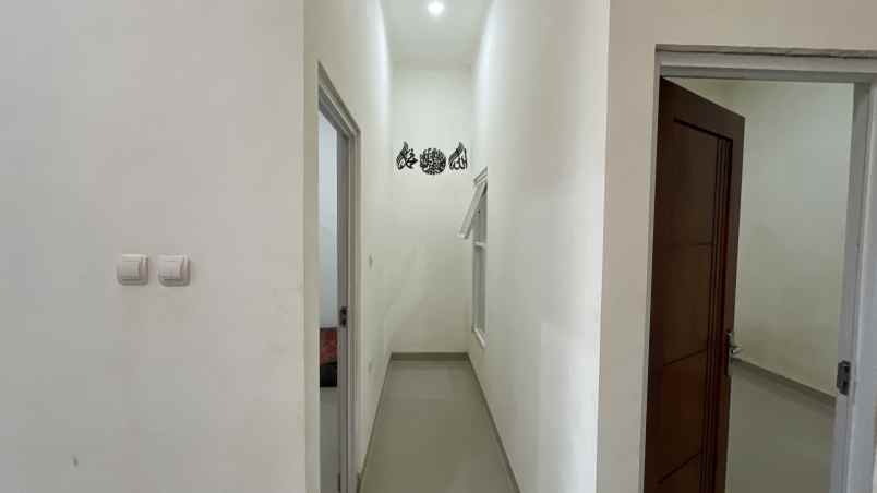 dijual rumah jalan alternatif kota