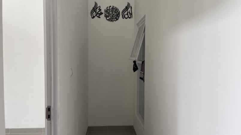 dijual rumah jalan alternatif kota