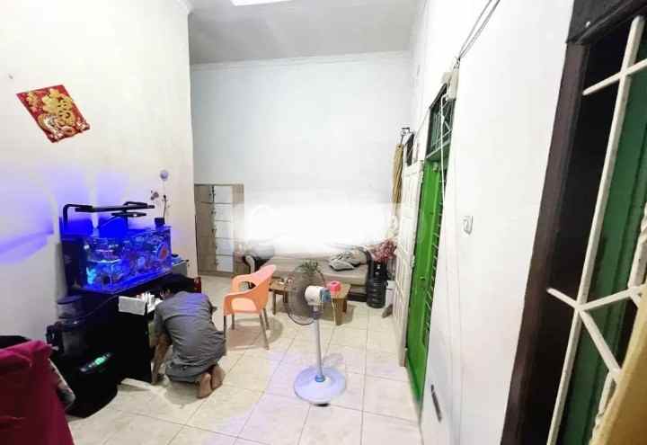 dijual rumah jalan bayur deli tua medan