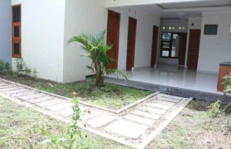 dijual rumah jalan gejayen mrican