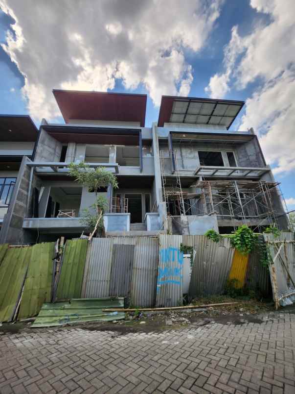 dijual rumah jalan golf avenue citraland