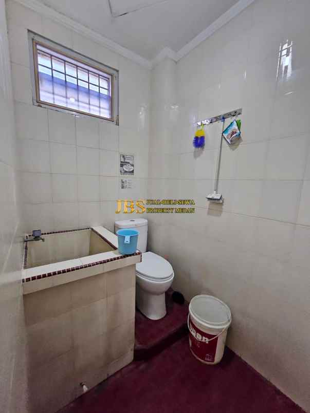 dijual rumah jalan kalianda dekat jl m
