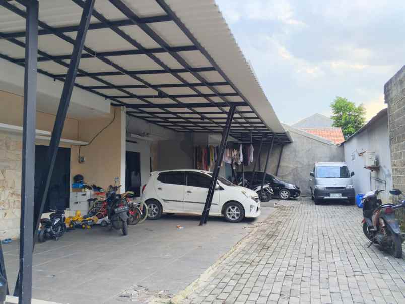 dijual rumah jalan kayu gede