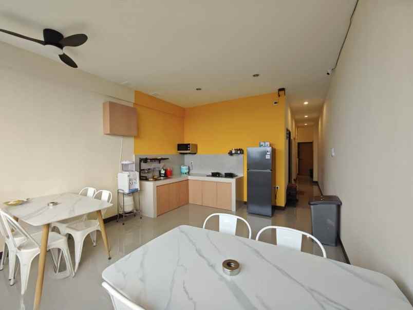 dijual rumah jalan kh moh mansyur gang