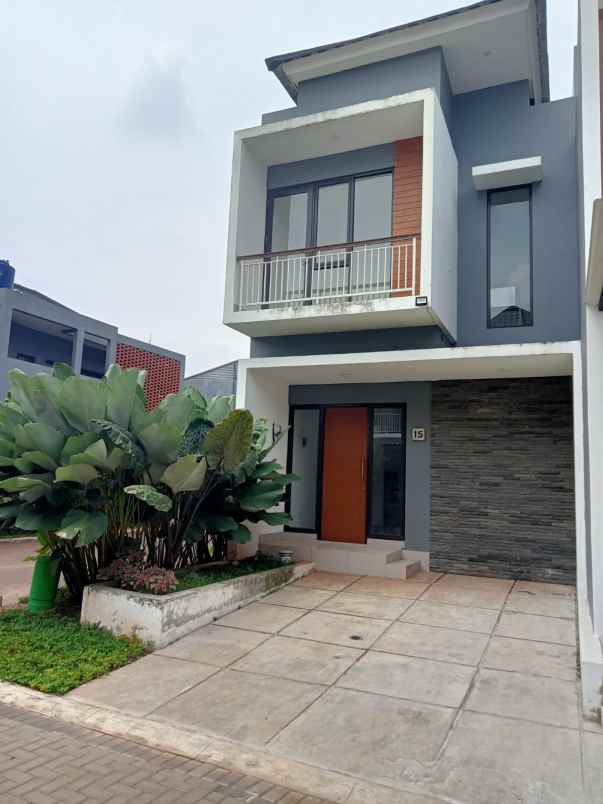 dijual rumah jalan lestari pamulang barat