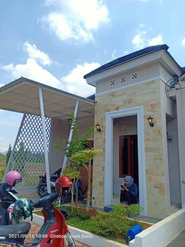 dijual rumah jalan nyi ageng serang