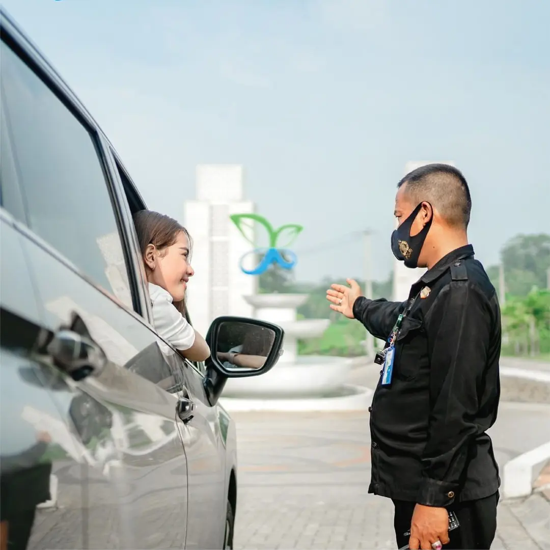 dijual rumah jalan nyi ageng serang