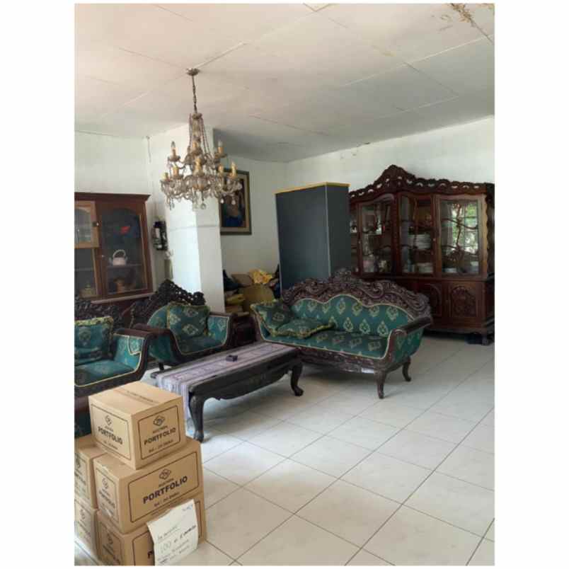 dijual rumah jalan prapatan i senen