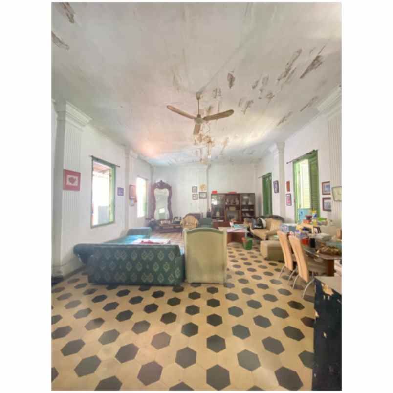 dijual rumah jalan prapatan i senen