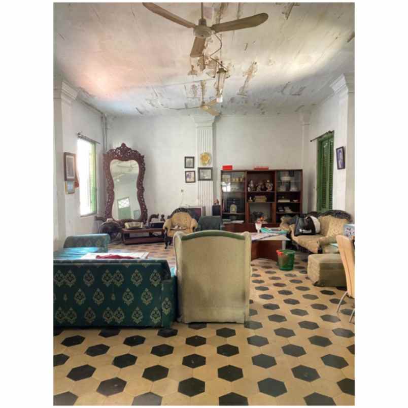 dijual rumah jalan prapatan i senen