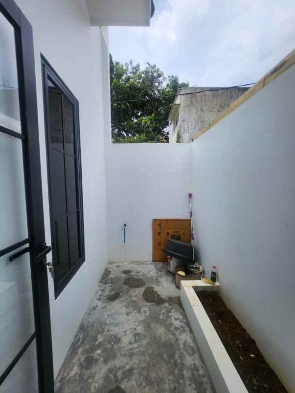 dijual rumah jalan raya rempoa lebak