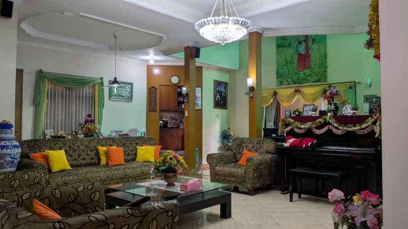 dijual rumah jatibening baru