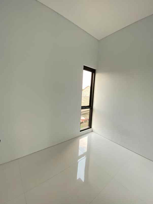 dijual rumah jatiwaringin pondok gede