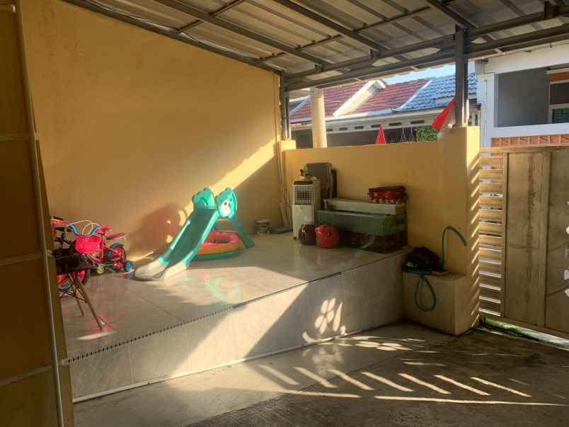dijual rumah jl bukit cilegon asri