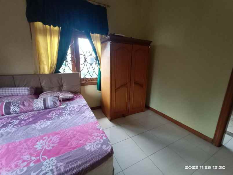 dijual rumah jl caman raya jatibening