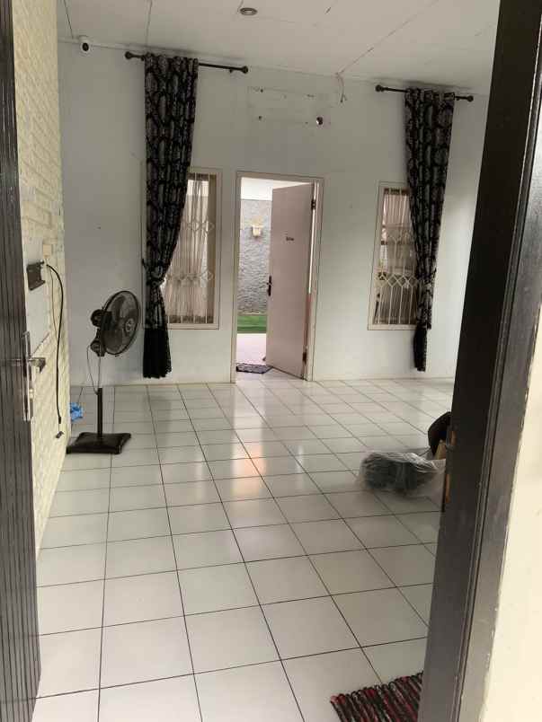 dijual rumah jl cimuning mustika jaya