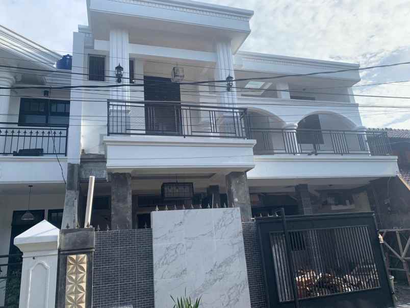 dijual rumah jl cinere raya cinere
