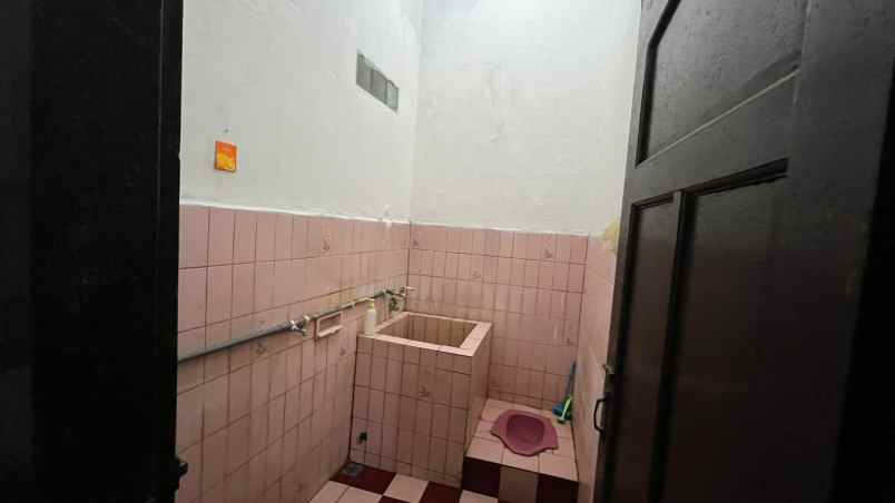 dijual rumah jl gatot subroto