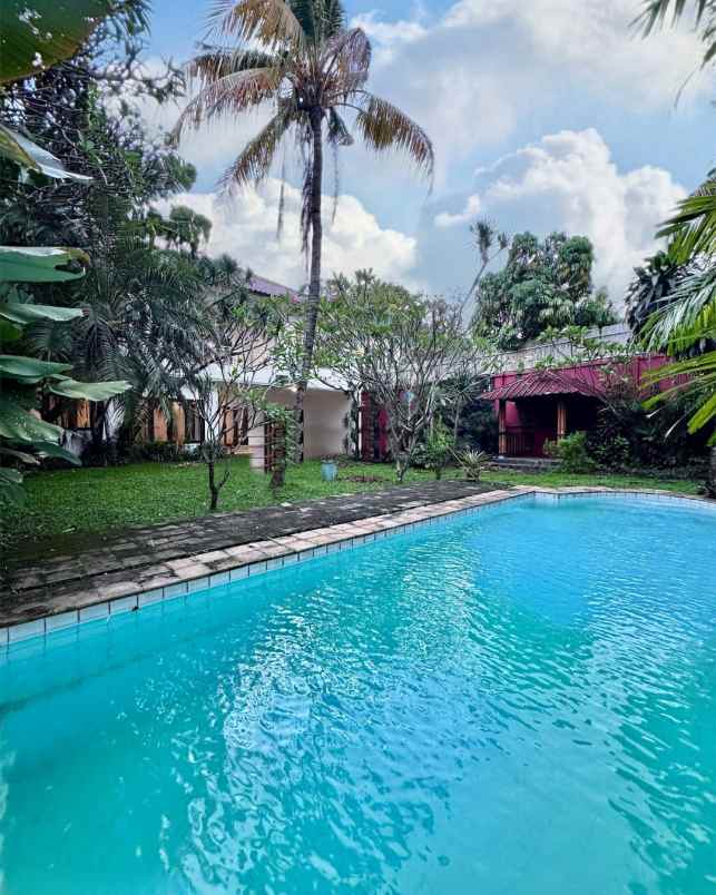 dijual rumah jl kemang dalam bangka kec