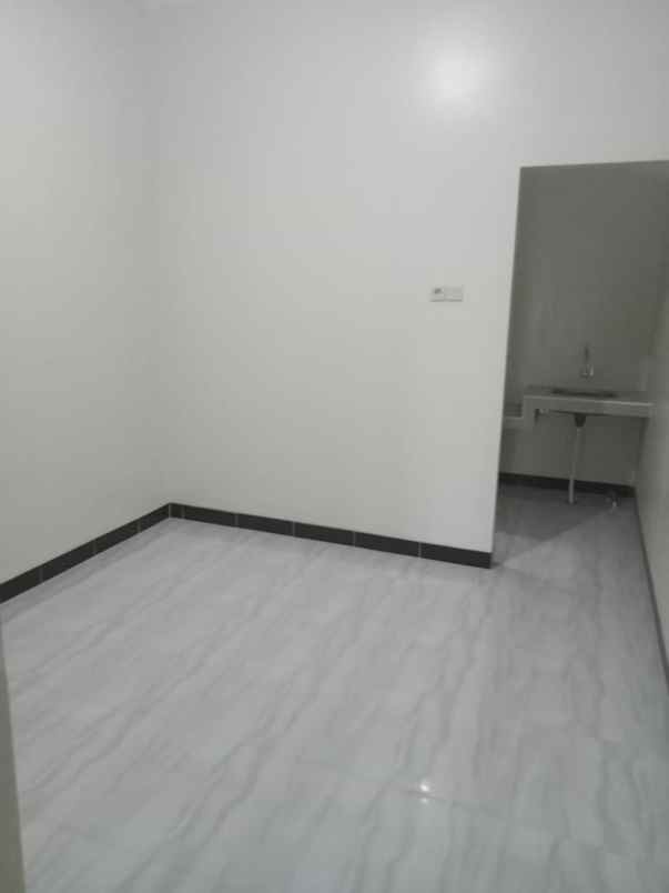 dijual rumah jl kp pelaukan rt 001 001