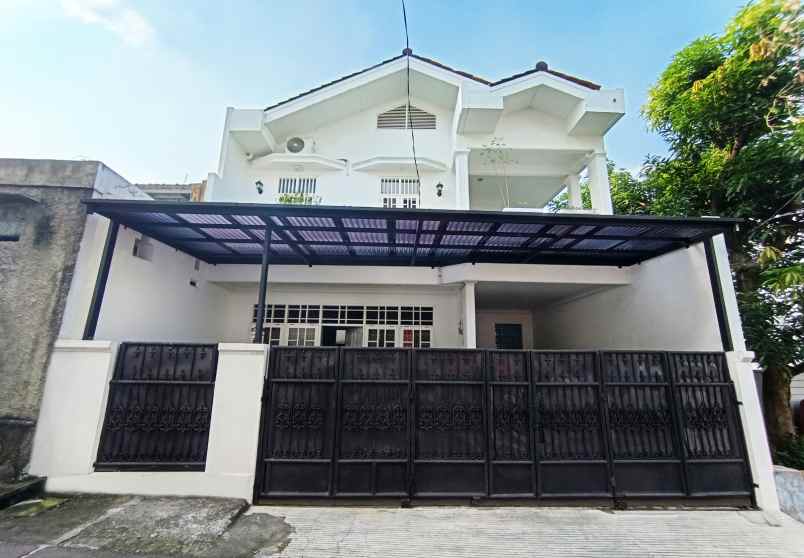 dijual rumah jl lingkar duren sawit