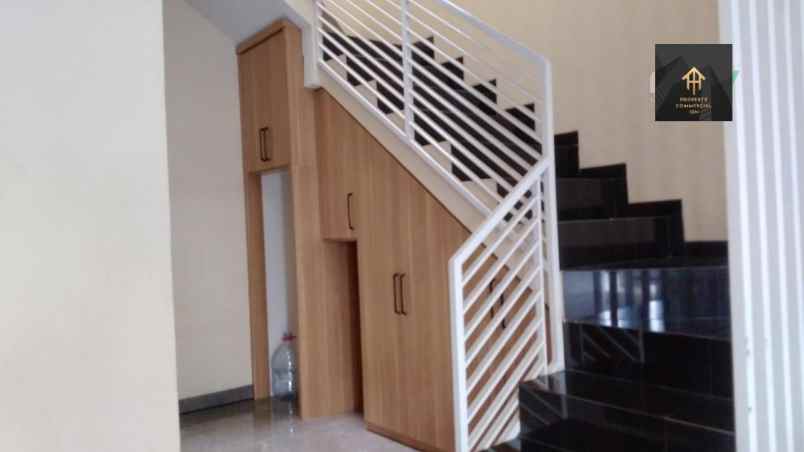 dijual rumah jl margaasih asri nanjung