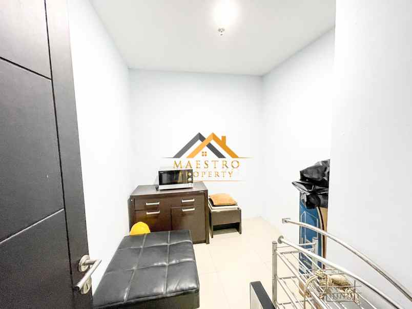 dijual rumah jl palang merah no 68