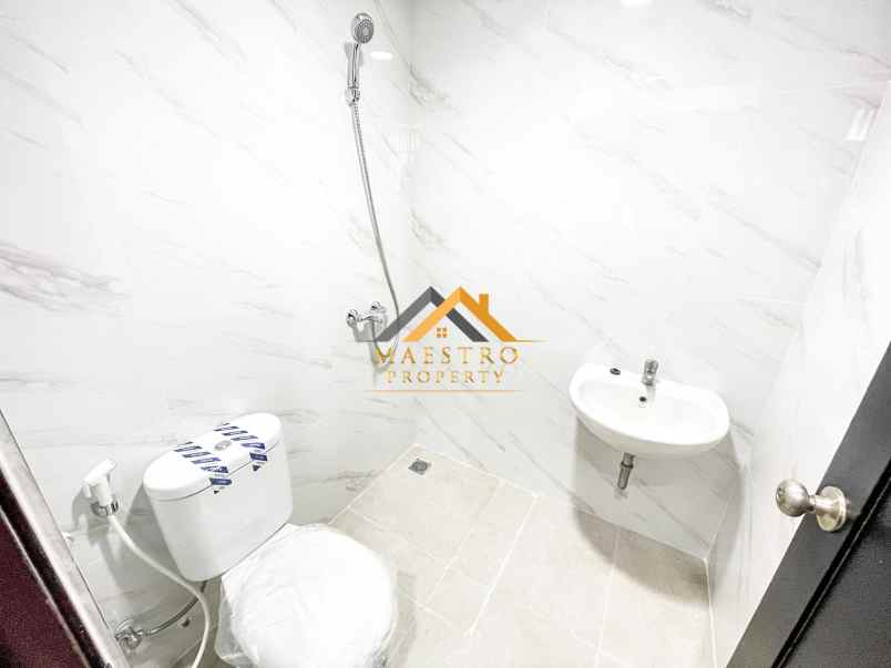 dijual rumah jl palang merah no 68