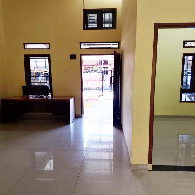 dijual rumah jl pendidikan kel tanjung