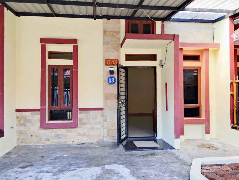 dijual rumah jl pendidikan kel tanjung