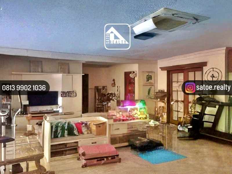 dijual rumah jl permata berlian grogol