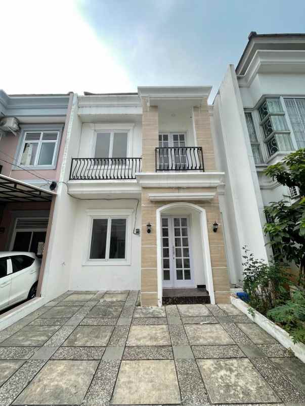 dijual rumah jl raya margonda