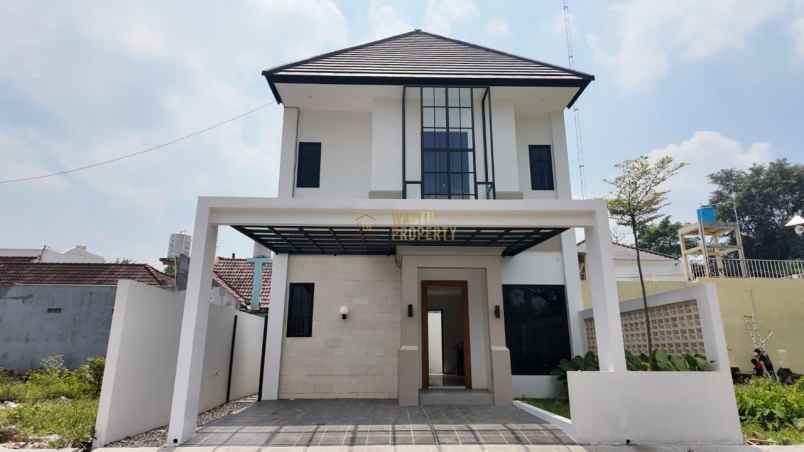 dijual rumah jl rejodani sariharjo
