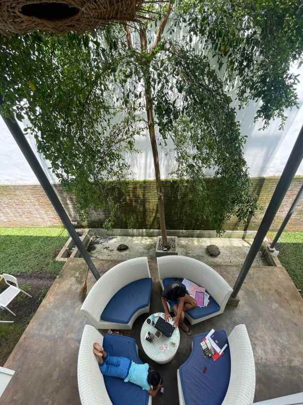 dijual rumah jl sariwangi